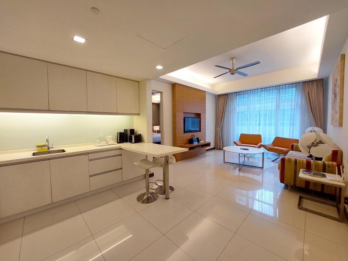 Lot 163 Suites Klcc By Irent365 كوالالمبور المظهر الخارجي الصورة